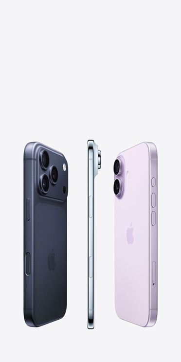 Vista traseira do iPhone 17 Pro, com sistema de câmaras Pro Fusion na parte superior, iPhone Air, a mostrar o perfil ultrafino em titânio, e vista traseira do iPhone 17, com sistema de câmara dupla avançado no canto superior esquerdo