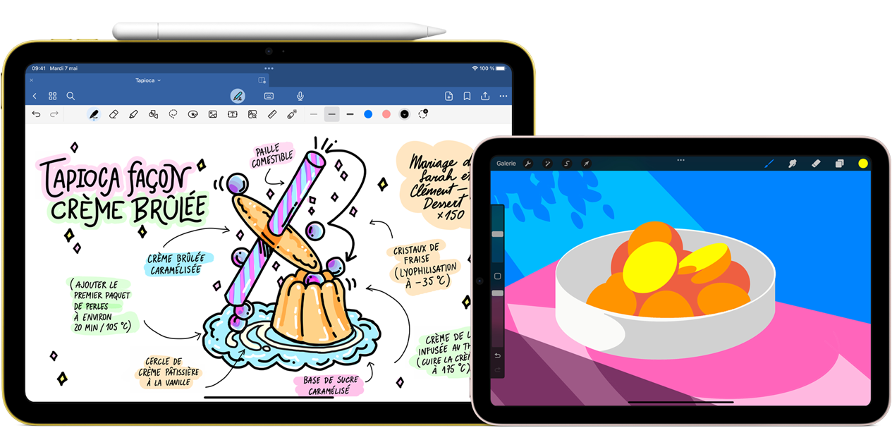 Sur la gauche, un iPad en mode paysage affiche un dessin avec des notes manuscrites. Un Apple Pencil USB‑C est fixé au sommet. Sur la droite, un iPad mini en mode paysage affiche une illustration colorée réalisée avec Procreate.